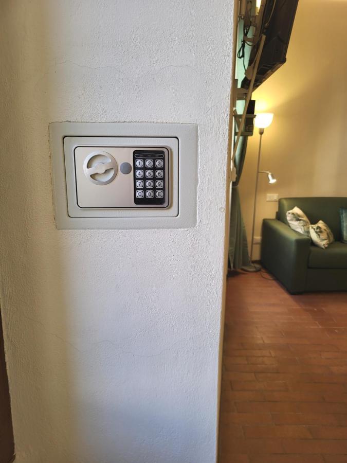 Mono Arnaldo Apartment Brescia Luaran gambar